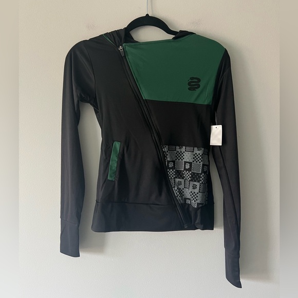 Harry Potter Slytherin Asymmetrical Zip Hoodie XS | Universal Studios - Picture 1 of 4